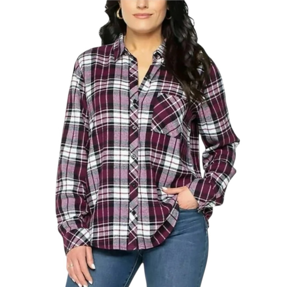 Well Worn Plaid Flannel Button-Up Shirt Purple Berry and White Size M #1998